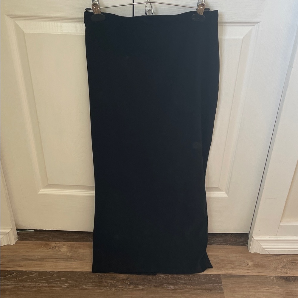 Elegant Black Women's Skirt